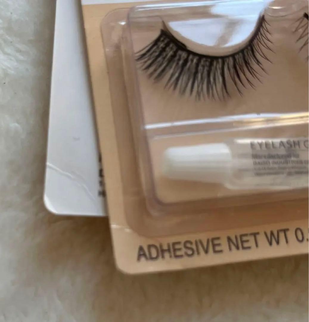 ダイソーつけまつげ6個 アイラッシュB04 廃盤 - メルカリ