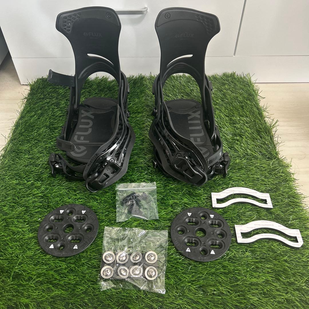 期間限定値下 FLUX DS ブラック Sサイズ 21-22モデル 中古美品