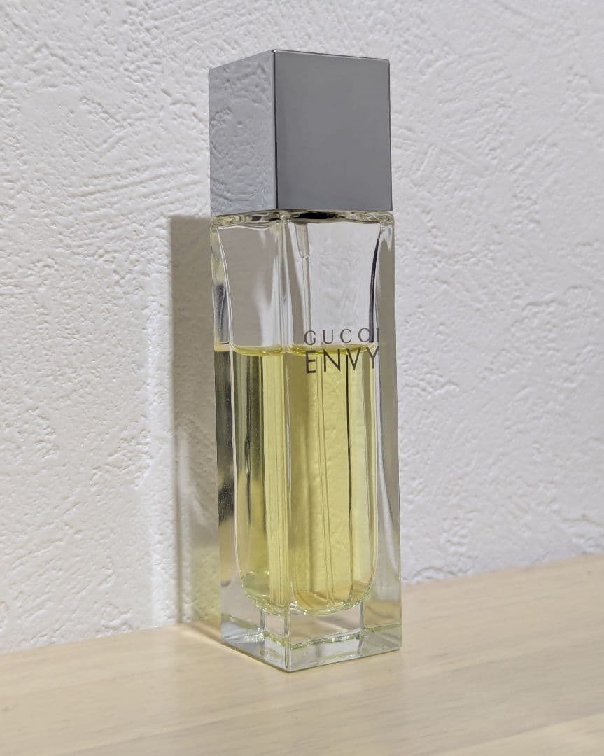 廃盤・希少 GUCCI ENVY グッチ エンヴィ オードトワレ 30ml 香水