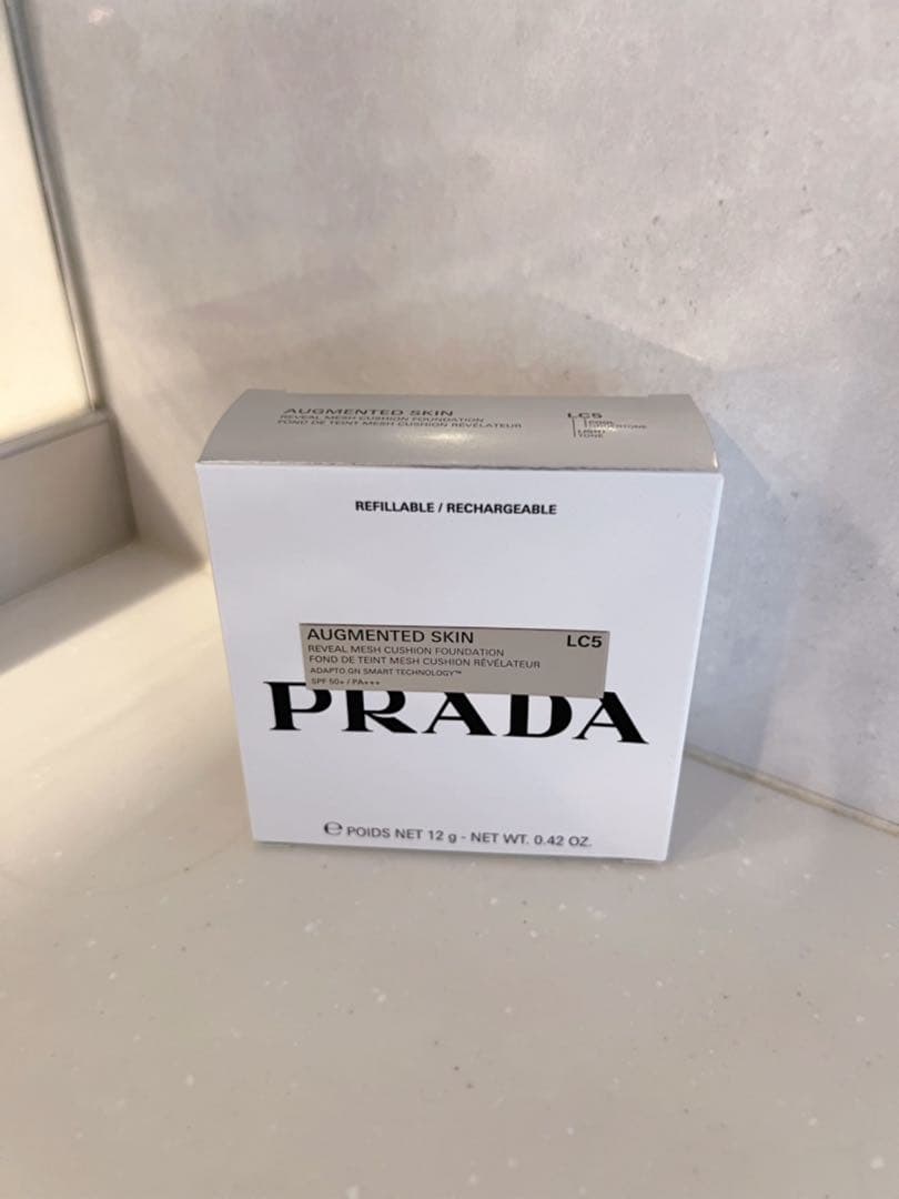 PRADA リヴィールメッシュクッションファンデ　LC5 新品　正規品