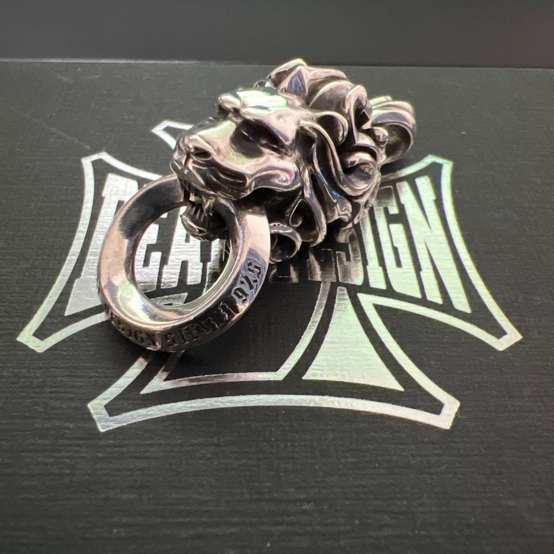 ディールデザイン ペンダントトップ グランドライオンノッカー