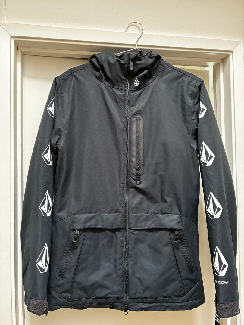 VOLCOM スノーボードウェア　ブラック