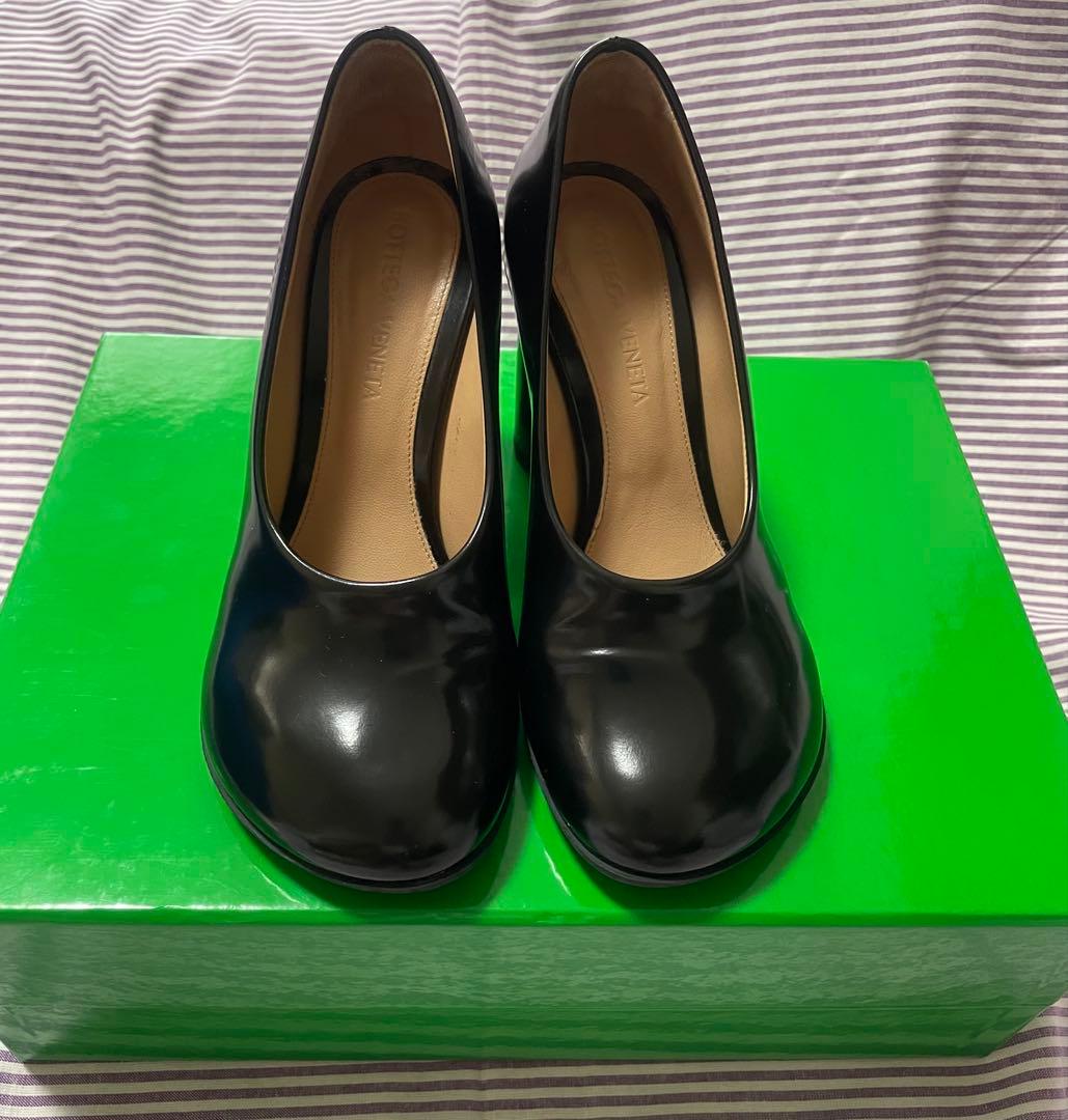 【中古】ボッテガヴァネタ　パンプス　黒　34サイズ　22センチ