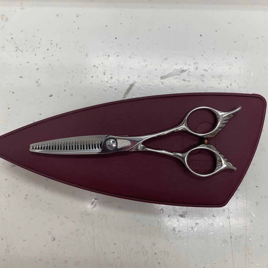 トギノン　fuma ツイスター40%セニングシザー(すきバサミ) 専用ケース付き