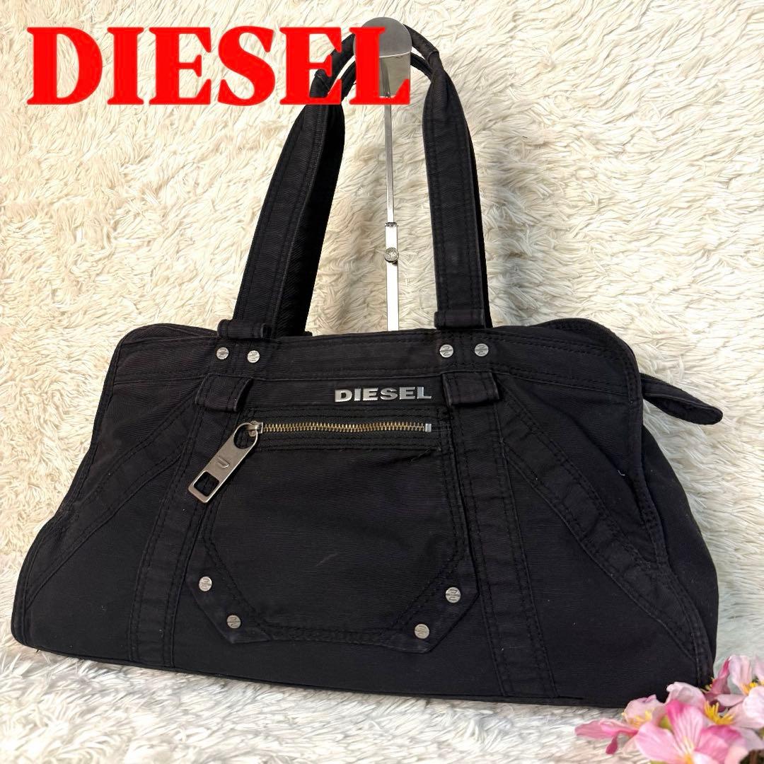 DIESEL archive l logo ショルダーバッグ　Y2K 黒 DIESEL archive metal logo ショルダーバッグ Y2K - DIESEL archive