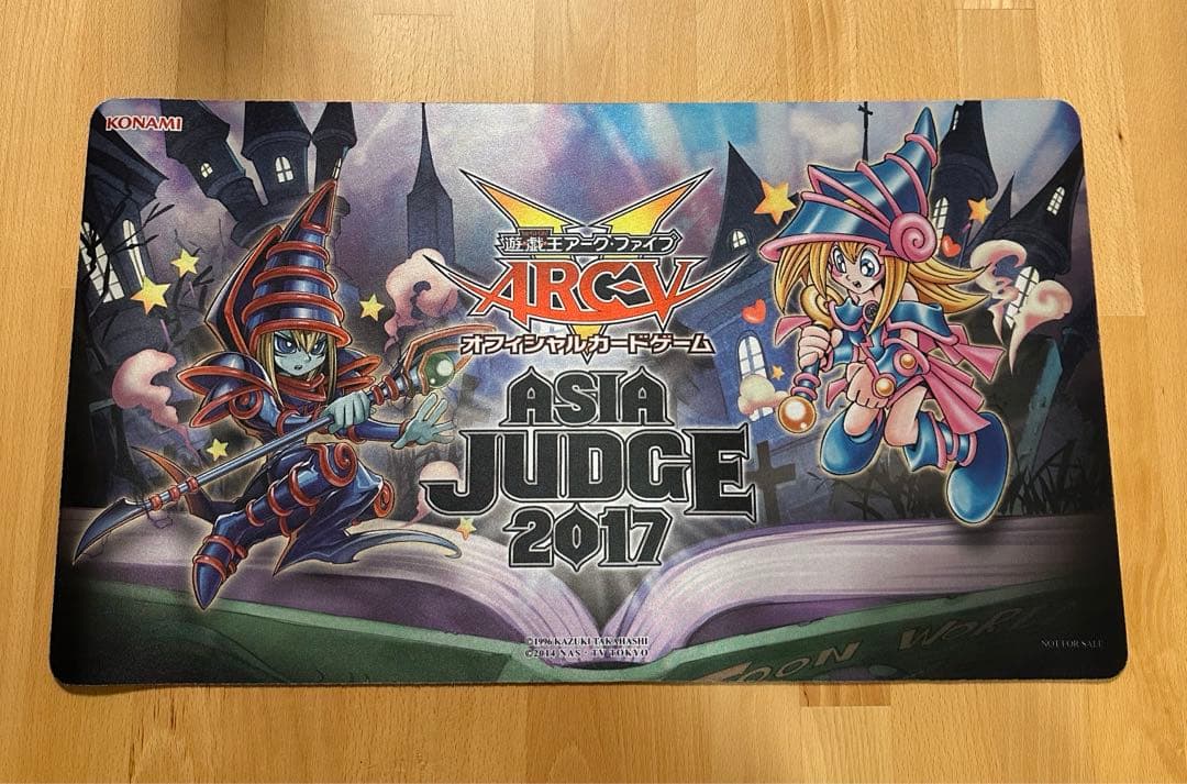 遊戯王 ASIA JUDGE 2017 公式スリーブ トゥーン ASIA JUDGE 2017
