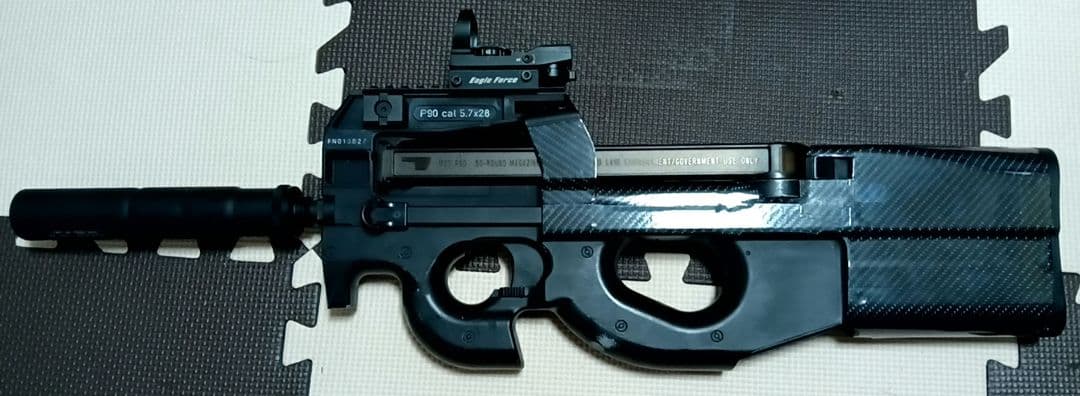 東京マルイ　P90