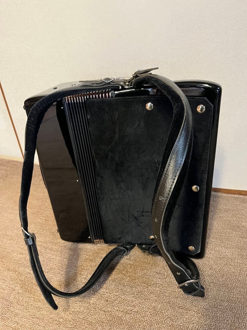 ヘスミューラーHESSMÜHLER MML72 ミュゼットアコーディオン34鍵 - メルカリ