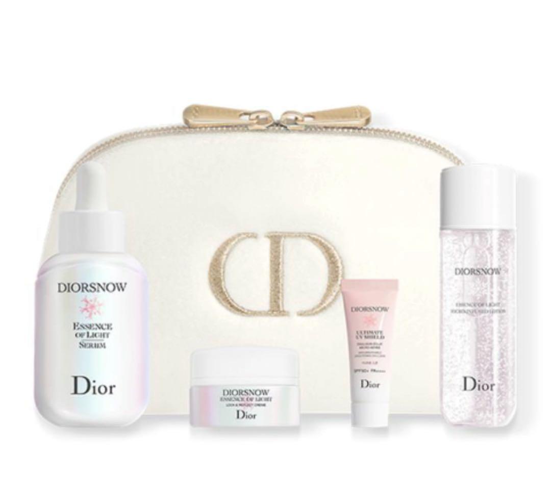 ディオール スノー エッセンス ホリデー