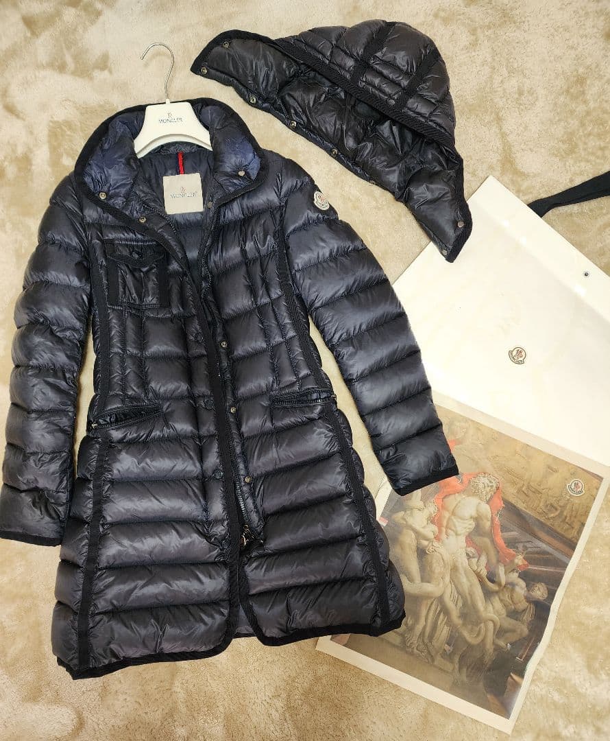 定価35万円■正規MONCLER■ＨＥＲＭＩＮＥ　ダウンコート　00