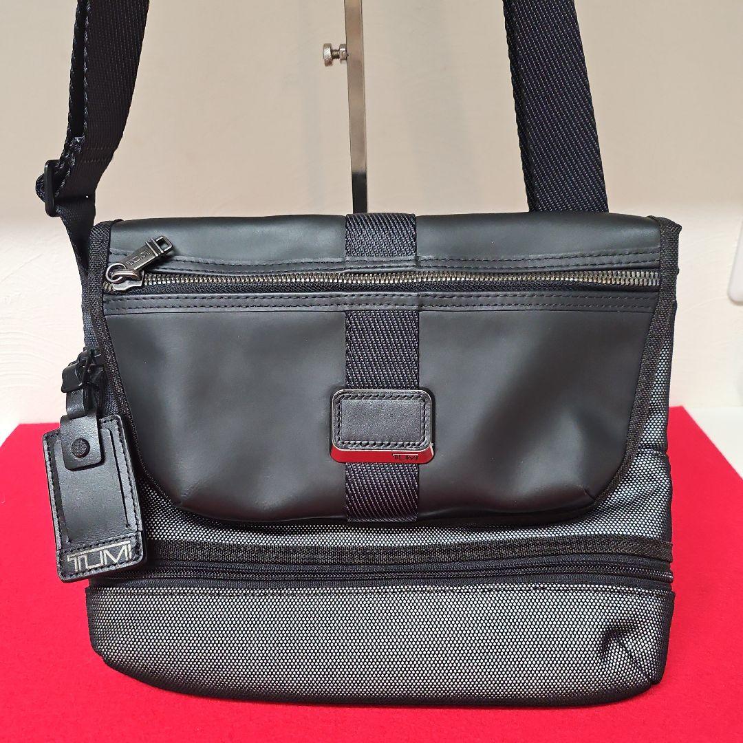 ぼぼ未使用美品★TUMI アルファブラボーバッグ ナイロン レザーメッシュ