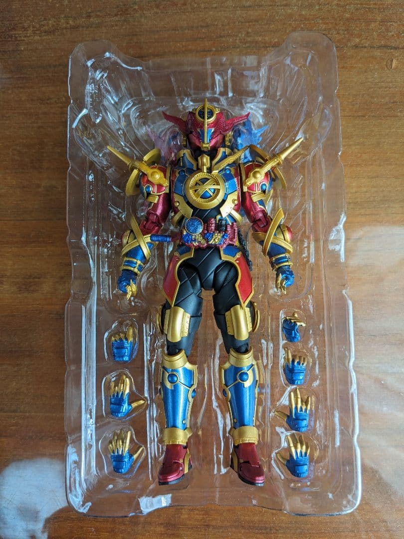 S.H.Figuarts 仮面ライダーエボル　開封品