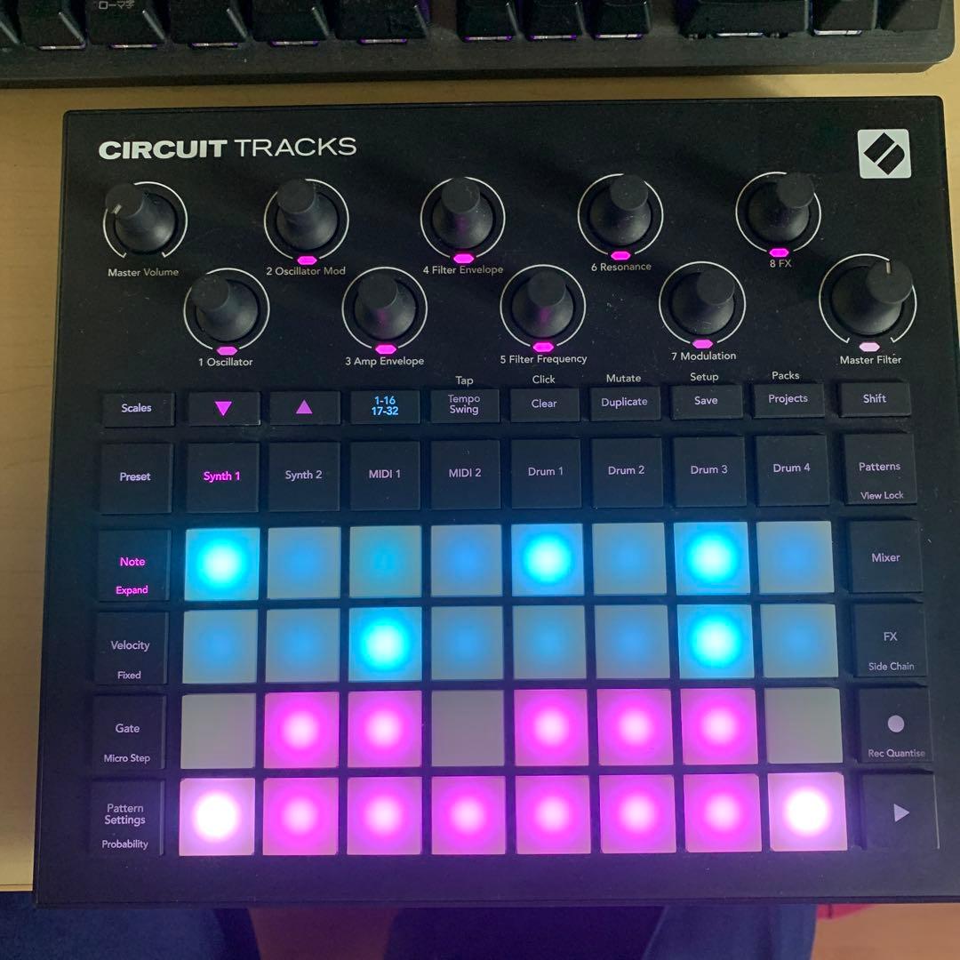 DJ機材 Novation Circuit Tracks