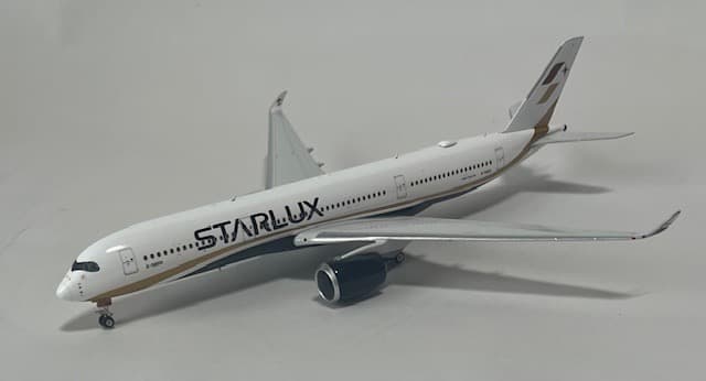 航空機・ヘリコプター Stalux A350-900 B-58501 PH4SJX2205.jpg