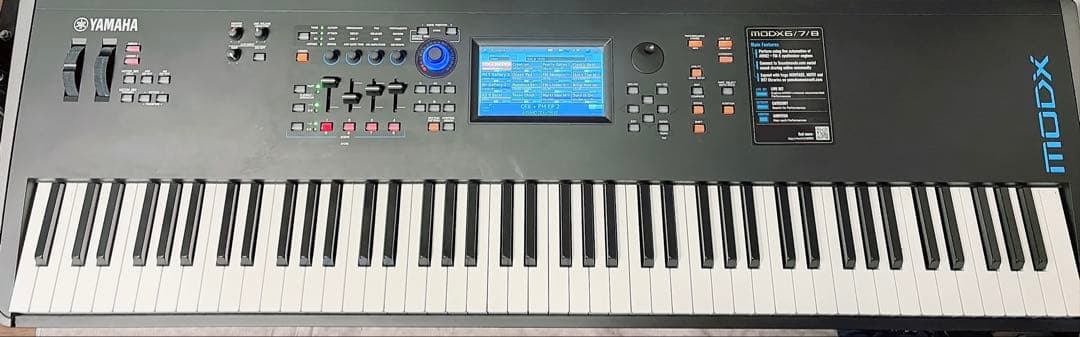YAMAHA MODX8 88鍵シンセサイザー - メルカリ