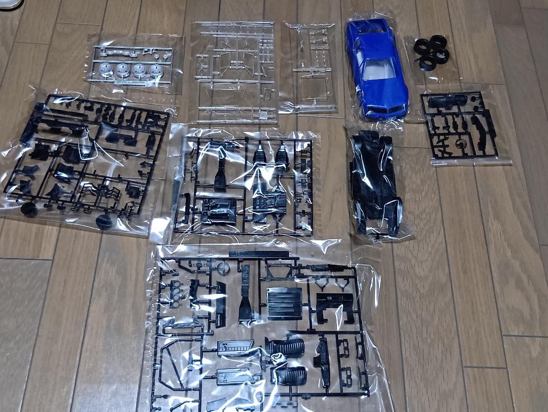 エヴァンゲリオン 葛城ミサト A310 V6改 プラモデル と キーホルダー等