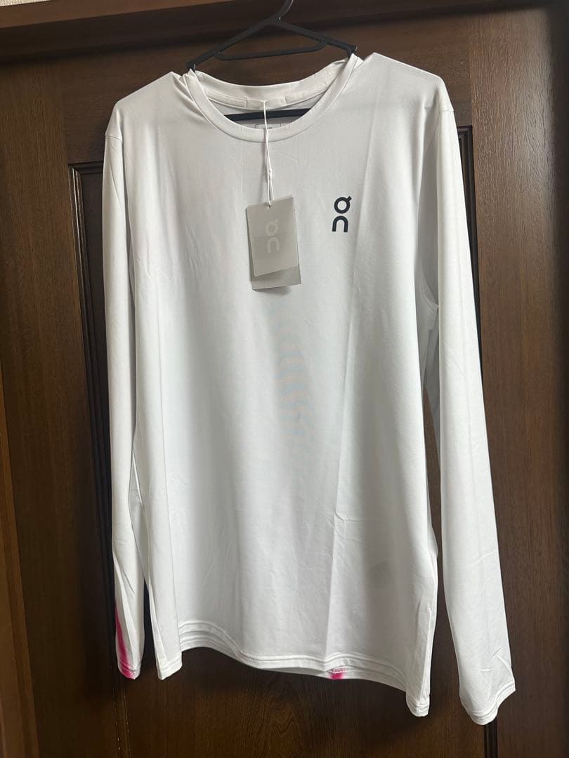 新品未使用 海外Mサイズ オン テニス 長袖