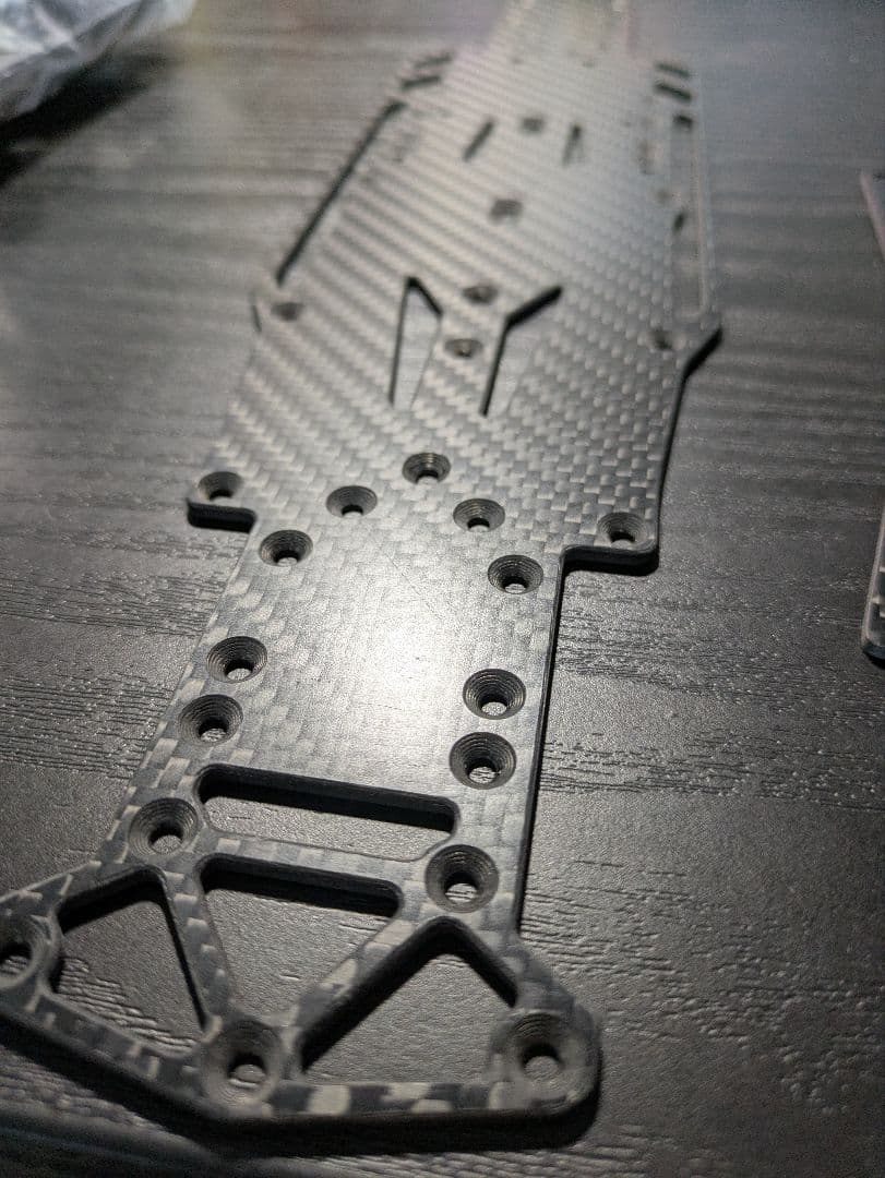 ReveD RDX用カーボンシャーシ＆サイドデッキ2mm - メルカリ