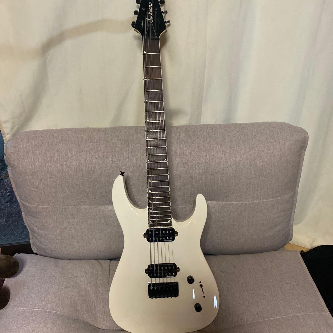 Jackson エレキギター ホワイト　7弦