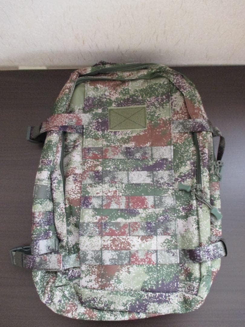 未使用　中国軍　19式　星空迷彩　バックパック　リュックサック　デイパック