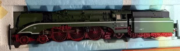 Roco 63201 DB-AG 18 201 HO 赤色蒸気機関車