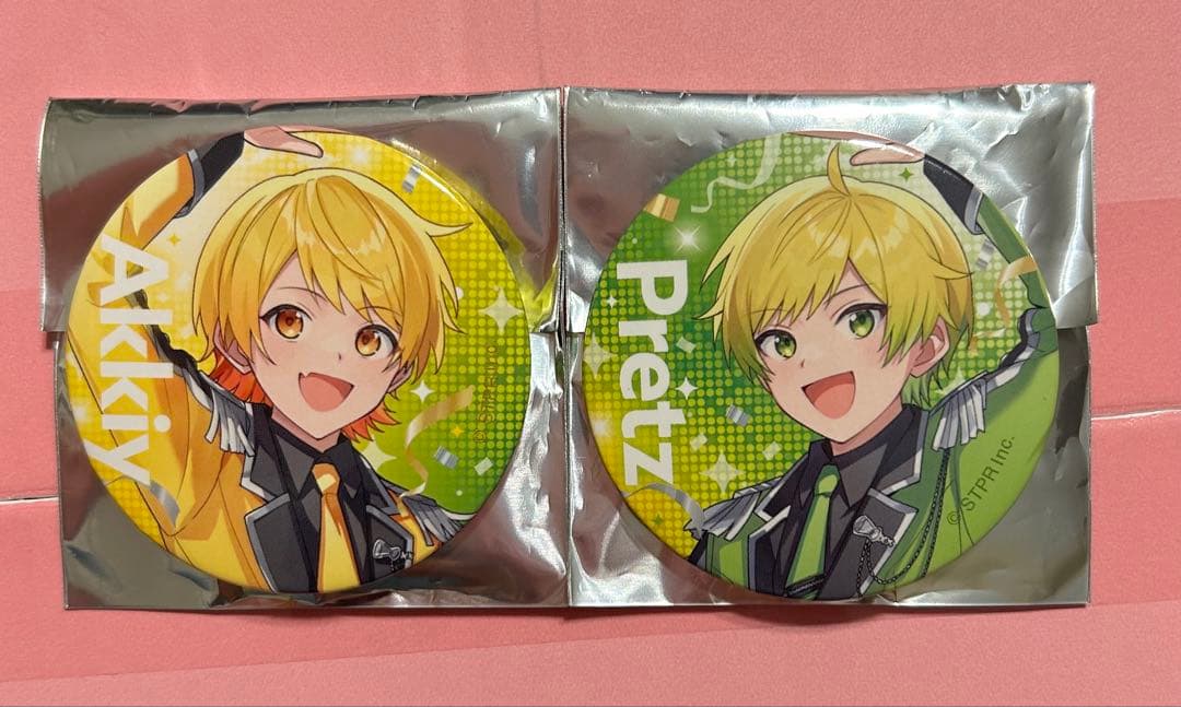 あっきぃ ぷりっつ (あきぷり) すとふぇす缶バッジ - メルカリ