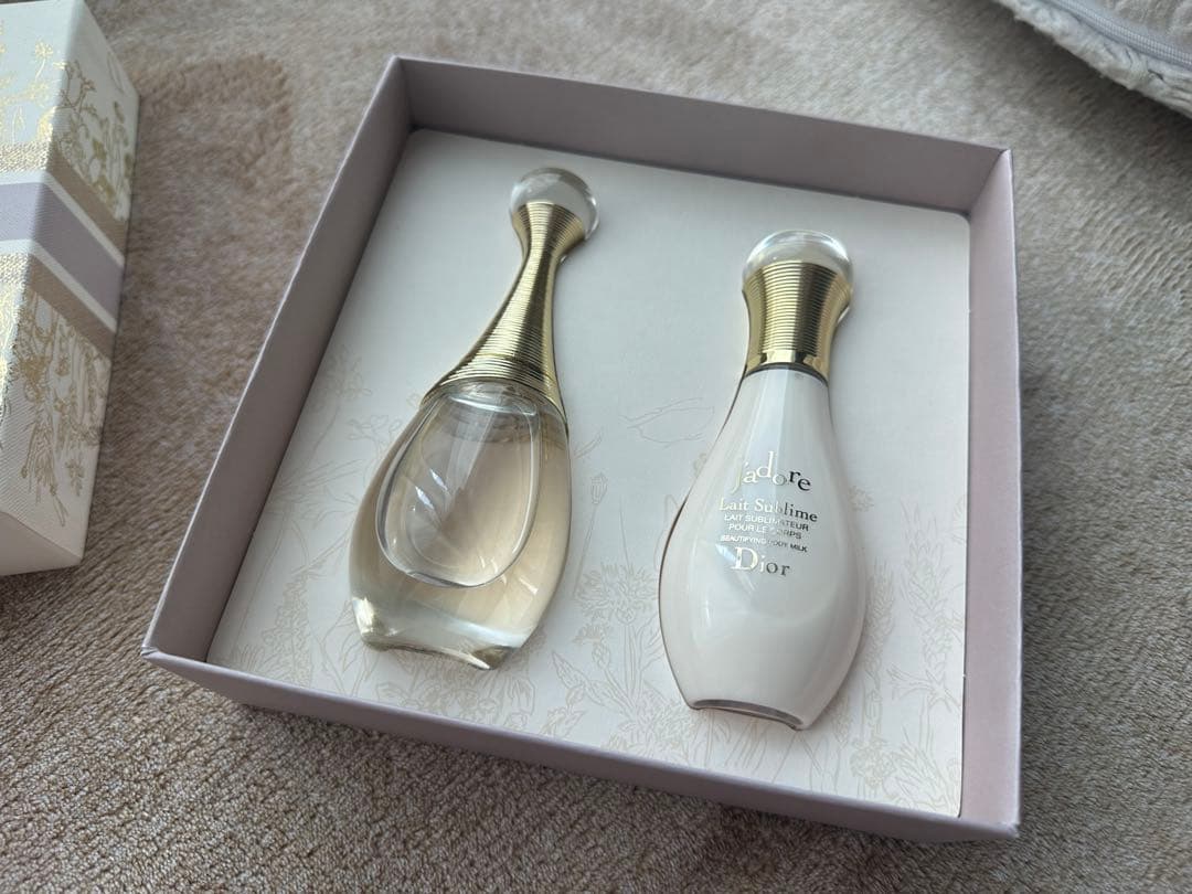 ジャドール オードゥ パルファン コフレ　ディオール