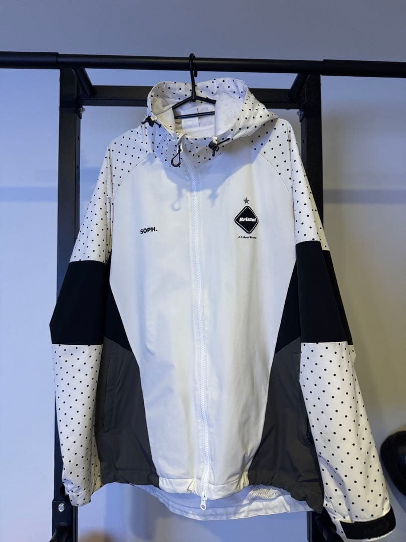 FC.Real Bristol ドット柄 マウンテンパーカー