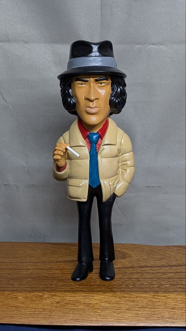 松田優作　ソフビ　フィギュア　探偵物語　工藤ちゃん　サングラス付　塗装済みその2