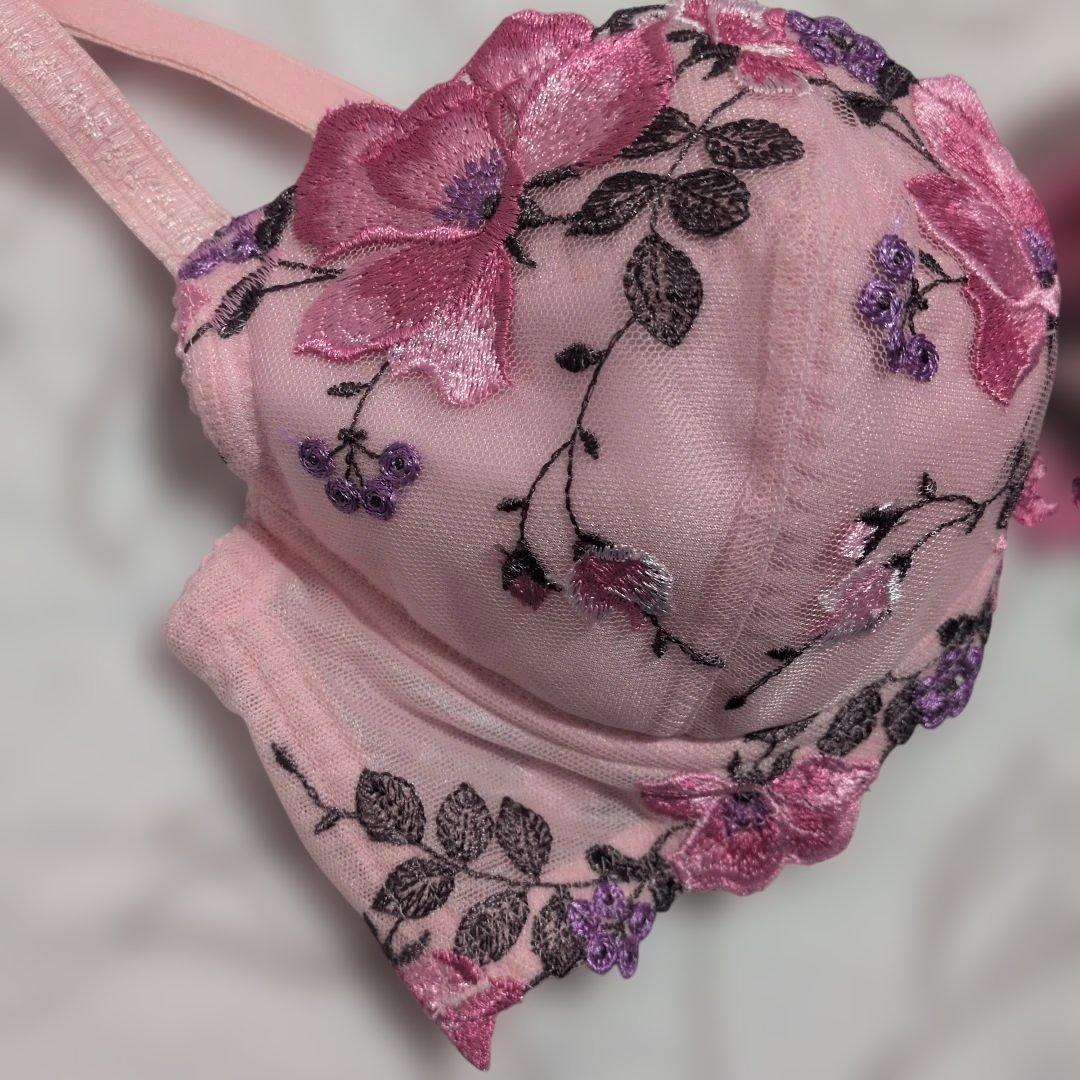 サルート ピンク 花柄 ブラC85TバックLガーターベルトM3セット 色移り