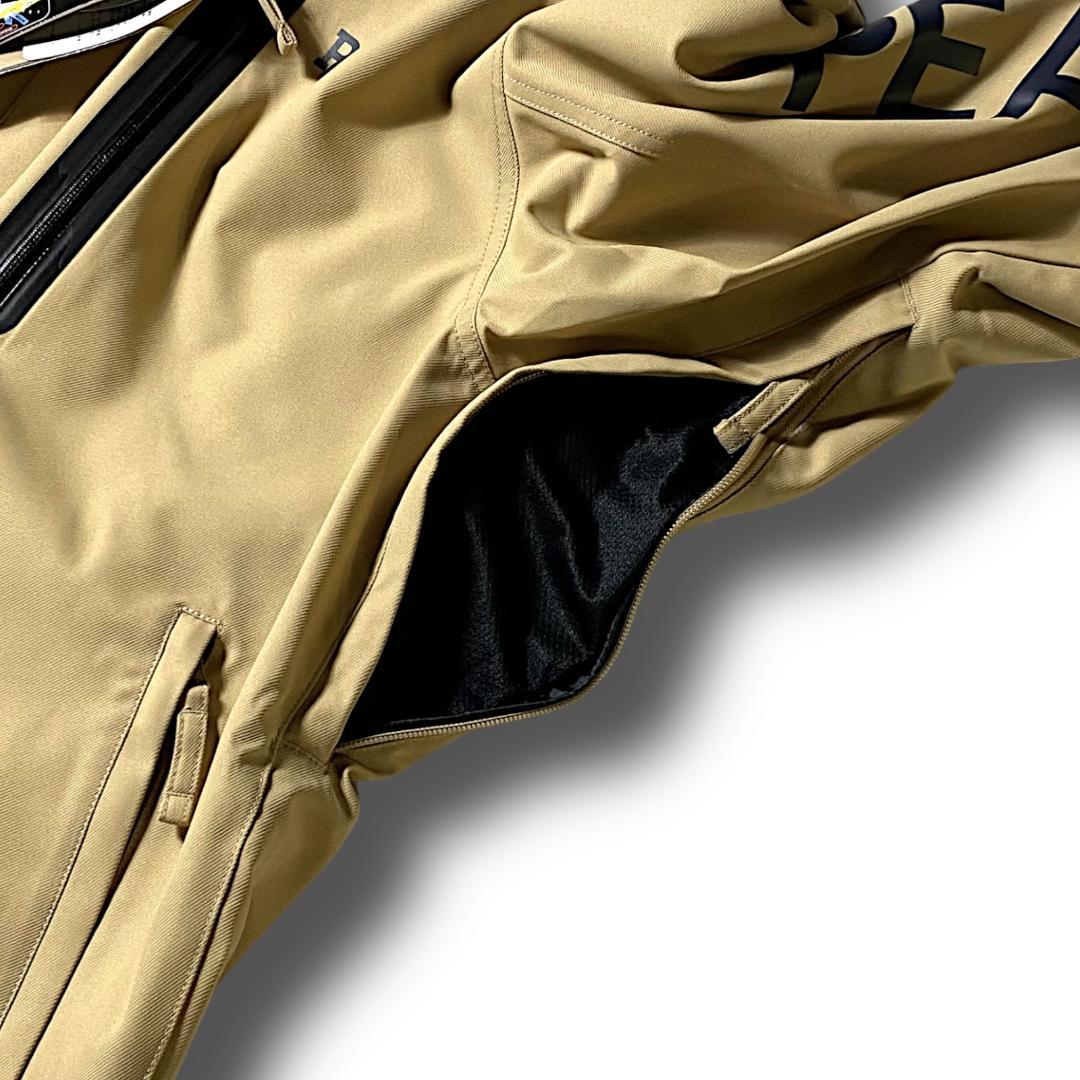 定価104500円 L パーリーゲイツ 上下セット スノーウェア スノボ BEG