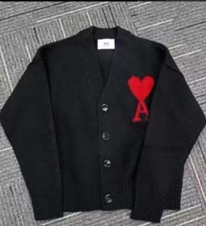 AMI Paris カーディガン ハート刺繍 ブラック S - メルカリ