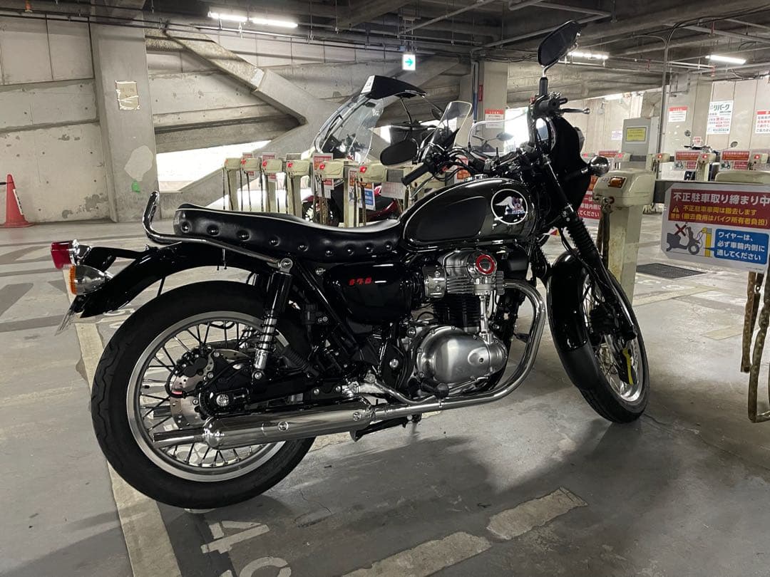 カワサキ メグロ K3 純正シート w800 - メルカリ