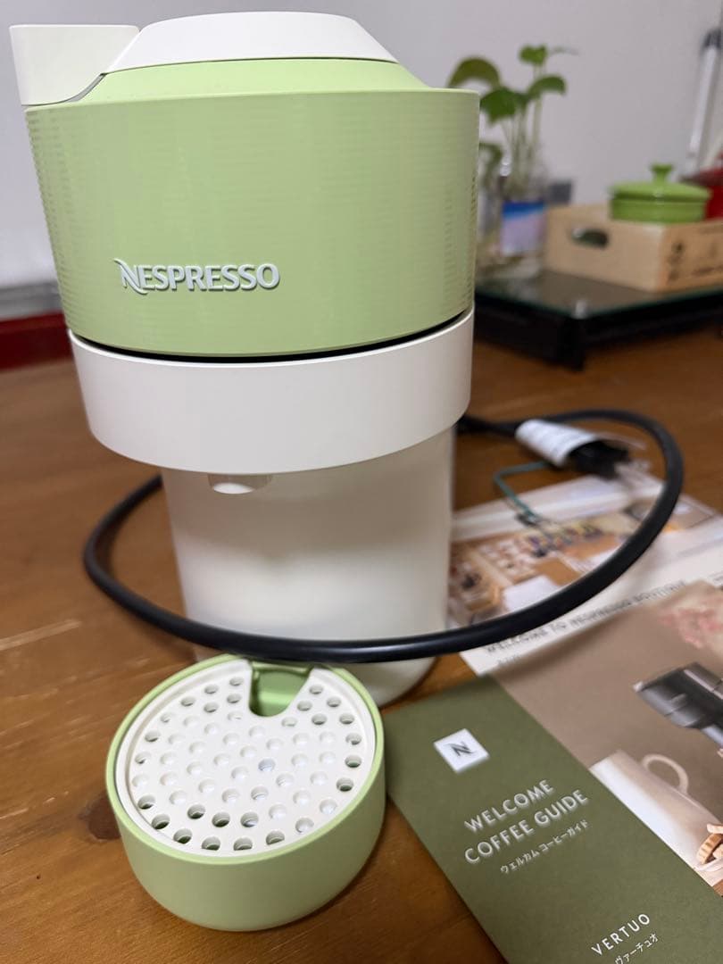 ⭐︎オリさん⭐︎ 2025年　限定カラー　ピスタチオ　　ネスプレッソ