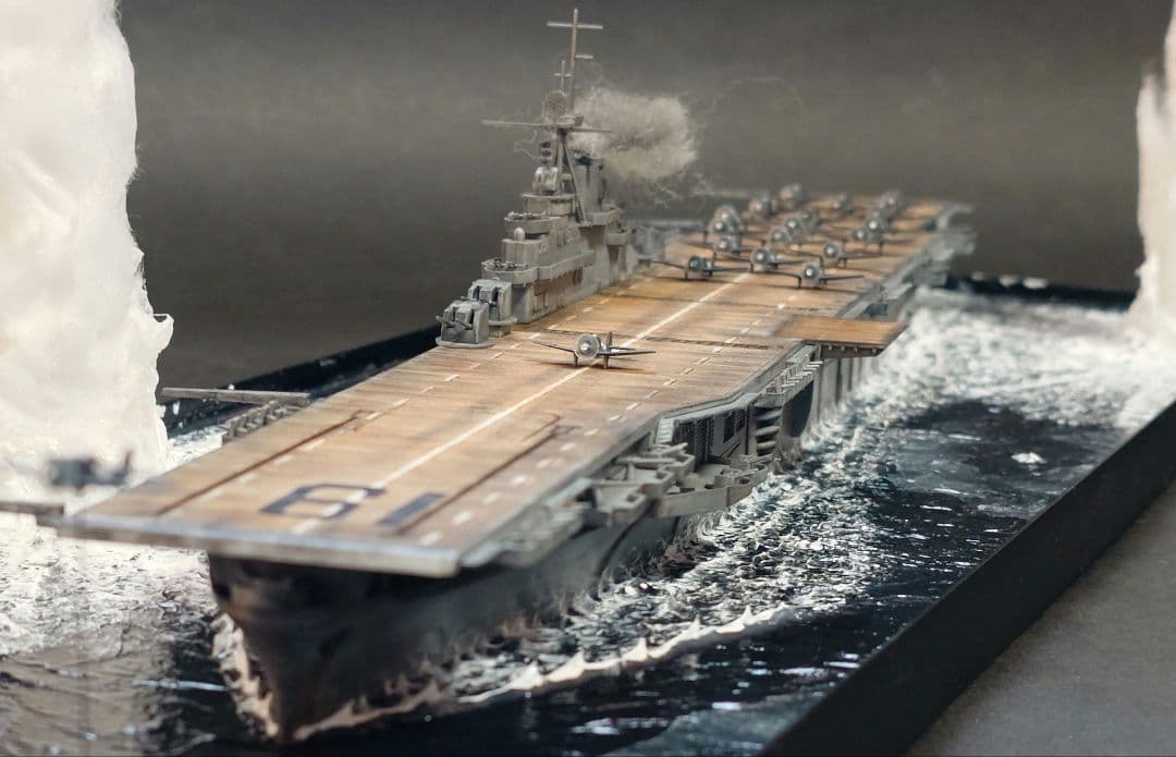 ハセガワ　アメリカ海軍航空母艦ハンコック　1/700 プラモデル完成品ジオラマ