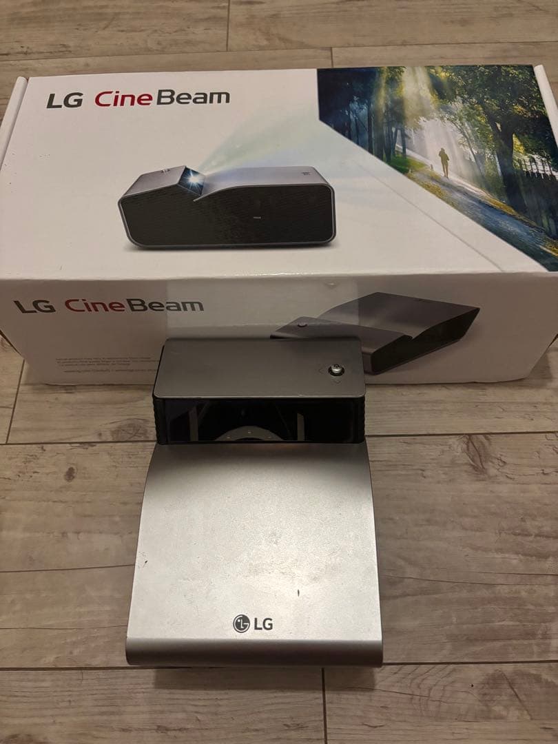 LG CineBeam プロジェクター本体　PH450UG