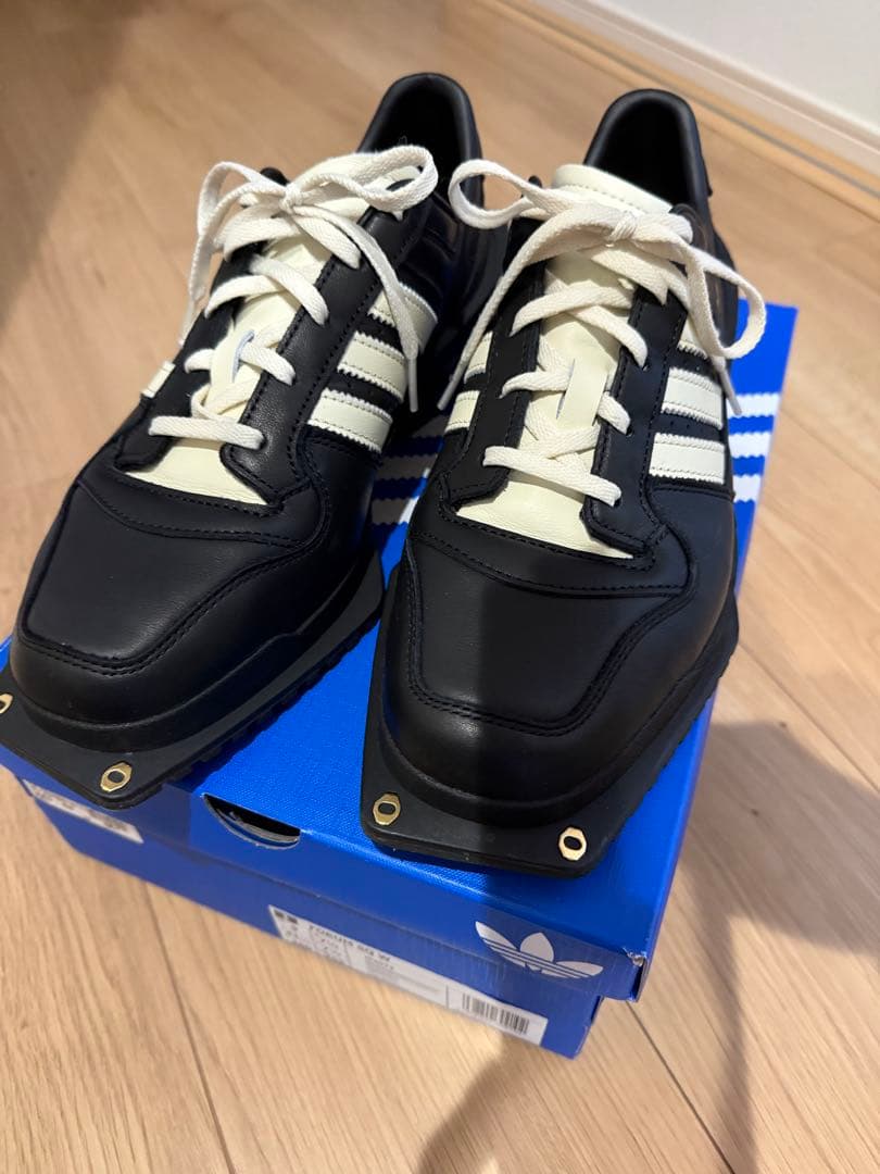 アディダス Forum Cubism SQ フォーラム キュビズム 26cm adidas Forum Cubism SQ Core Black & Cream White | Hypebeast