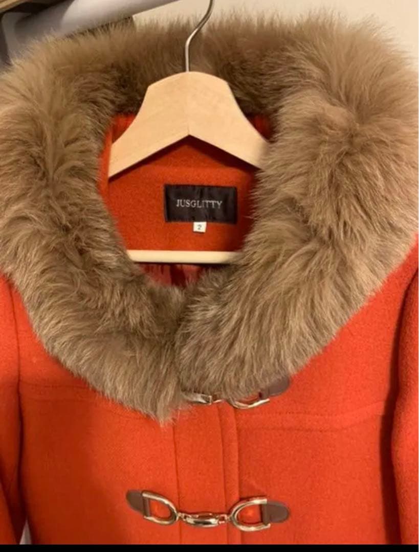 JUSGLITTY フォックスファー ビットゴールドダッフルコート 赤 レッド