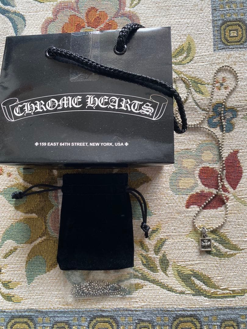 クロムハーツ フレームド チャーム CHプラス ネックレス クロムハーツフレームドCHプラスチャームwithパヴェダイヤモンド