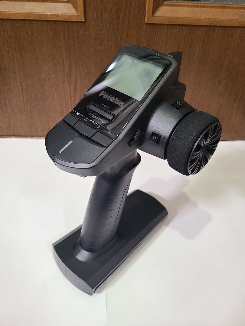 フタバ T3PV プロポ (送信機) T3PV（4ch受信機付き） | 双葉電子工業株式会社 ラジオコントロール
