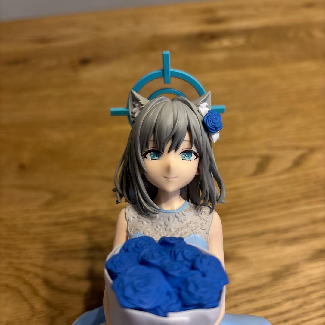 ブルーアーカイブ プライズフィギュア 2体セット - メルカリ