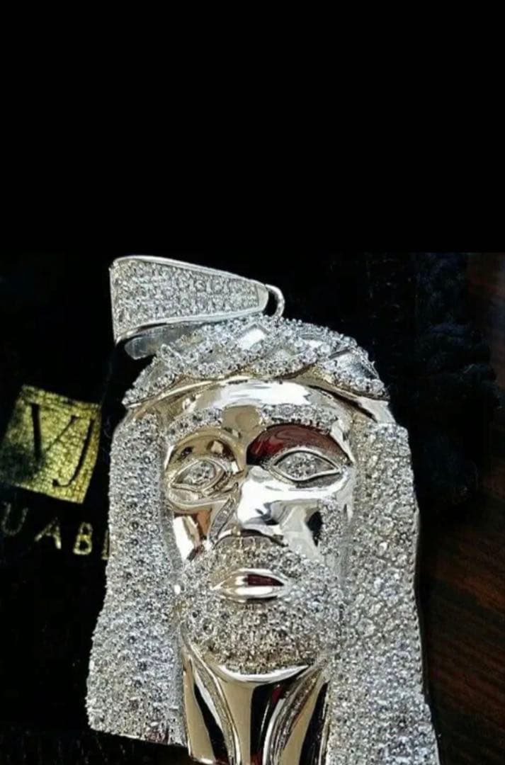 ジーザス　ネックレス