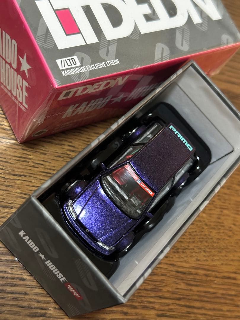 LTDEDN KAIDO HOUSE アメリカ限定パープルミニカー 1/64 In Stock- Kaido House x Mini GT 1:64 Chevrolet Silverado 1983