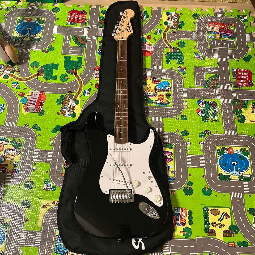 Squier スクワイア エレキギター ストラトキャスター ブラック
