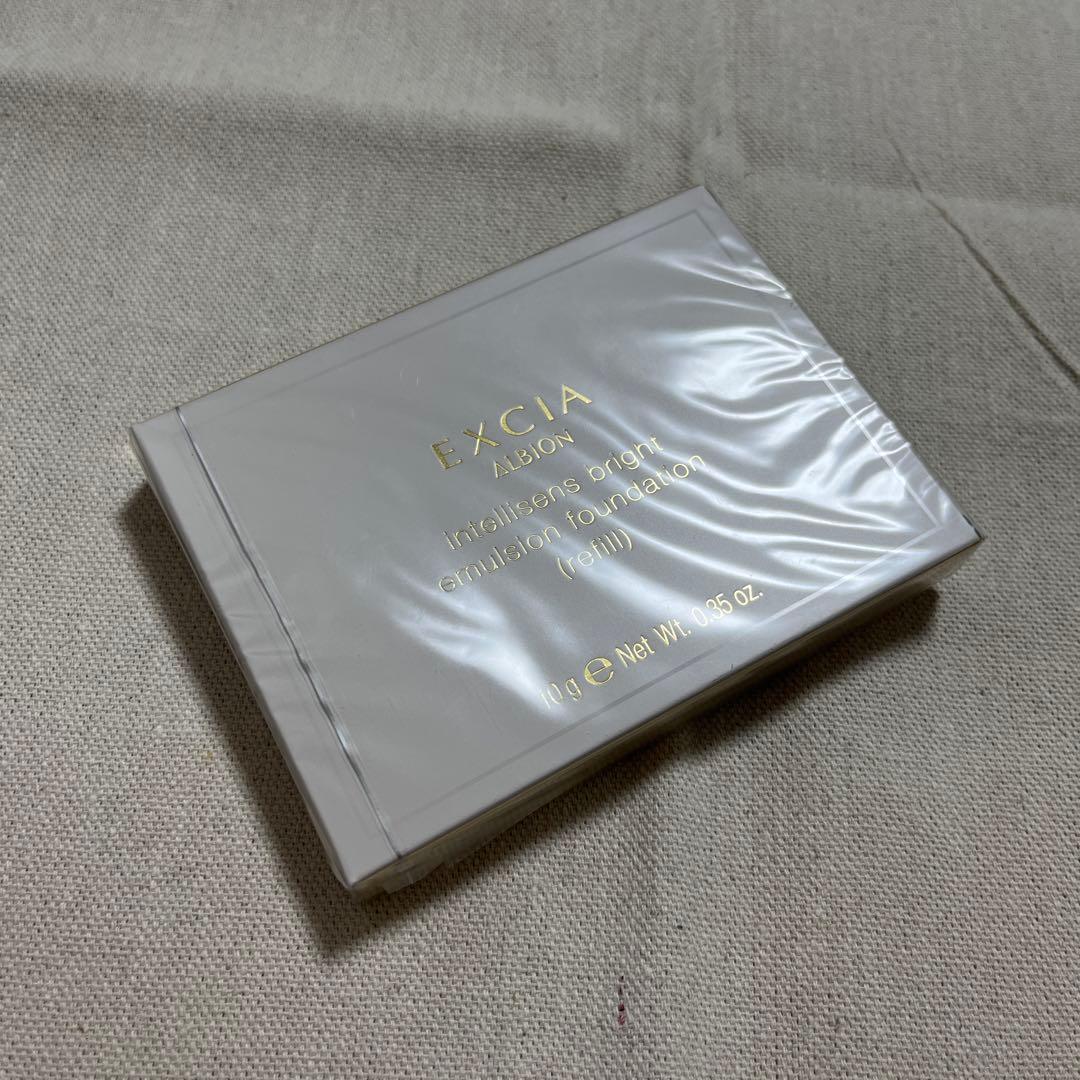 アルビオン　エクシア　アンテリサンス　ブライトエマルジョン　ファンデーション