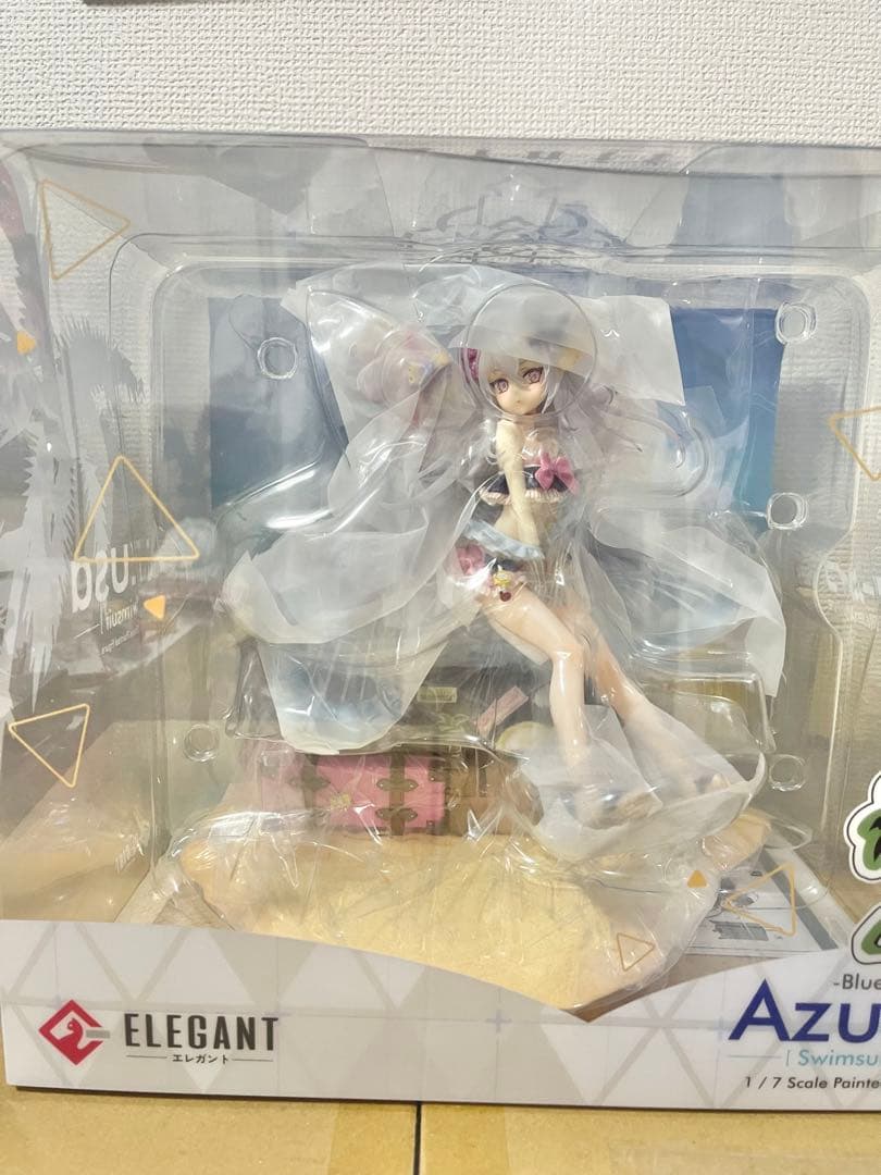 エレガント　ブルーアーカイブ 水着アズサ　フィギュア