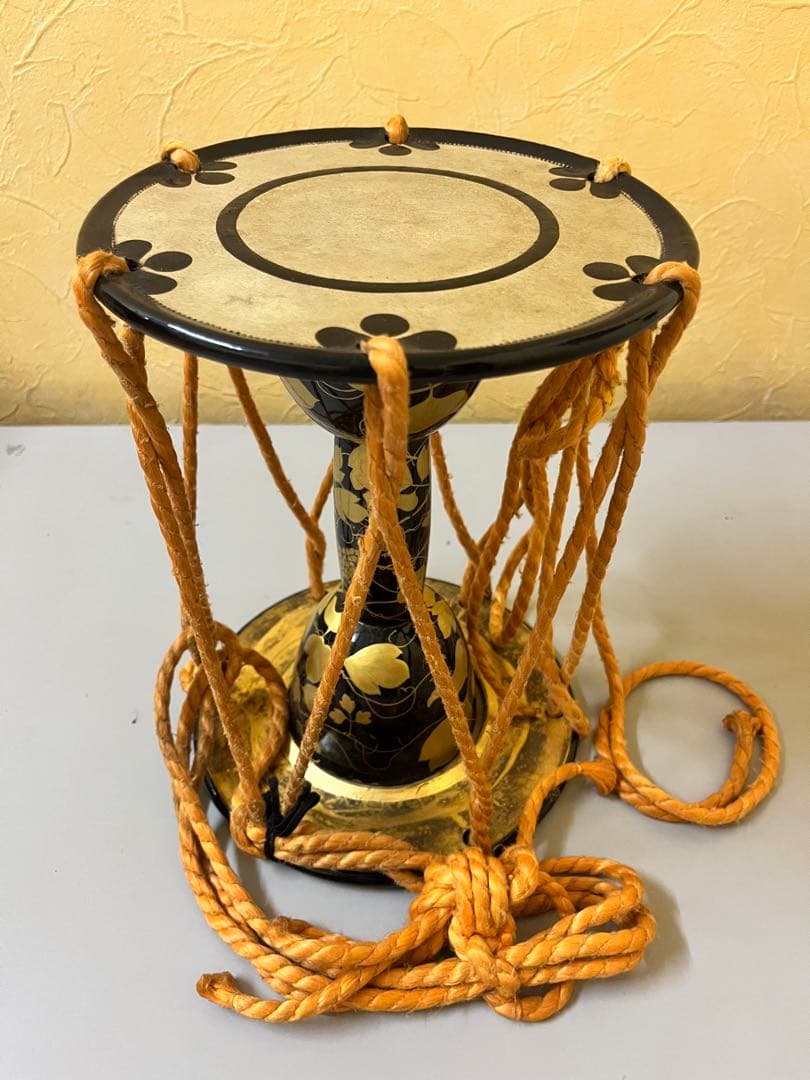 蒔絵締太鼓 漆塗り 和楽器 装飾用 インテリア 和風 小鼓 置物 漆塗り 金装飾
