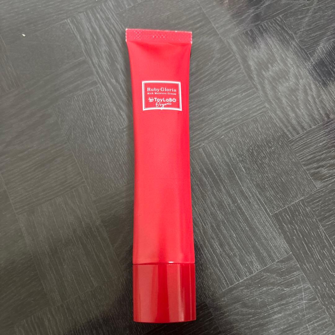 ToyLaBOオーガニックルビーグロリアリッチモイスチュアクリーム - メルカリ