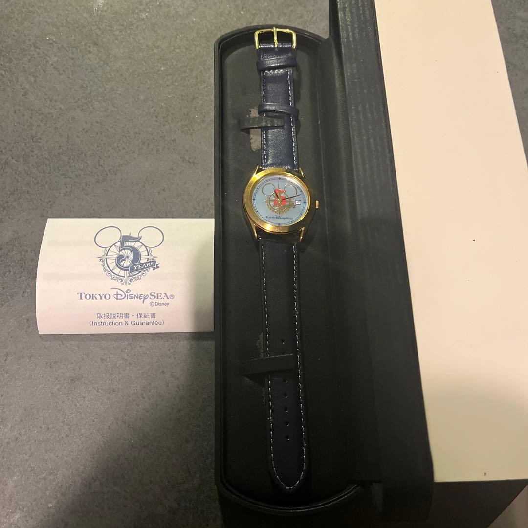非売品❣️東京ディズニーシー5周年の記念腕時計 - メルカリ