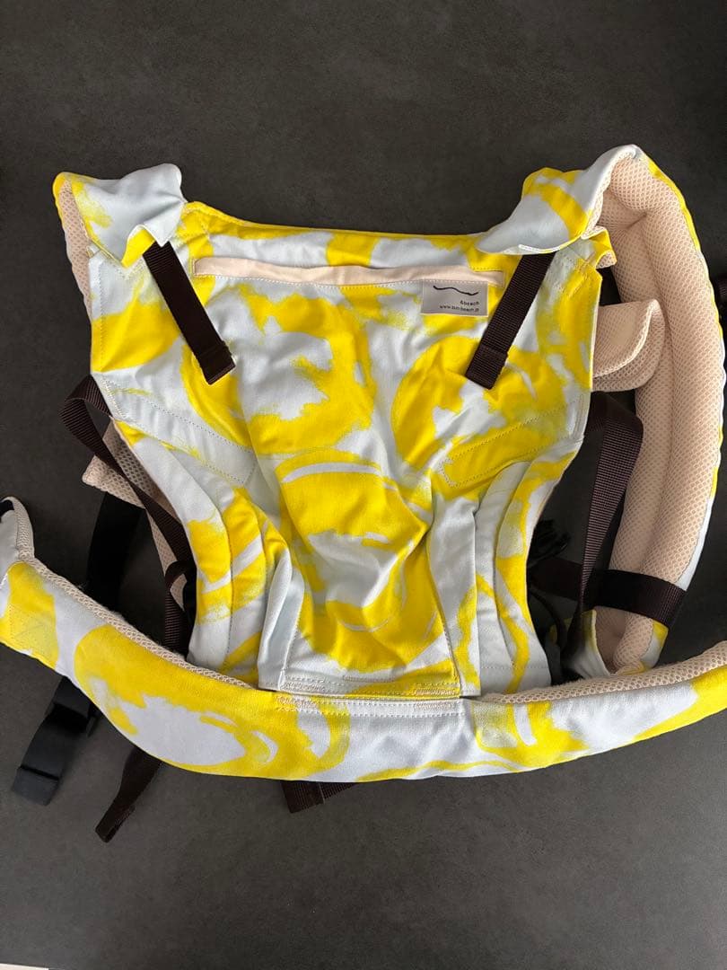 サンアンドビーチ　抱っこ紐　新品　美品　未使用